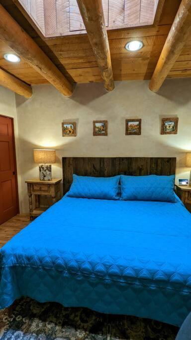 Magical Santa Fe Stay, Minutes From Town Square, Sleeps 4, Includes Free Parking And Outdoor Hot Tub! Esterno foto