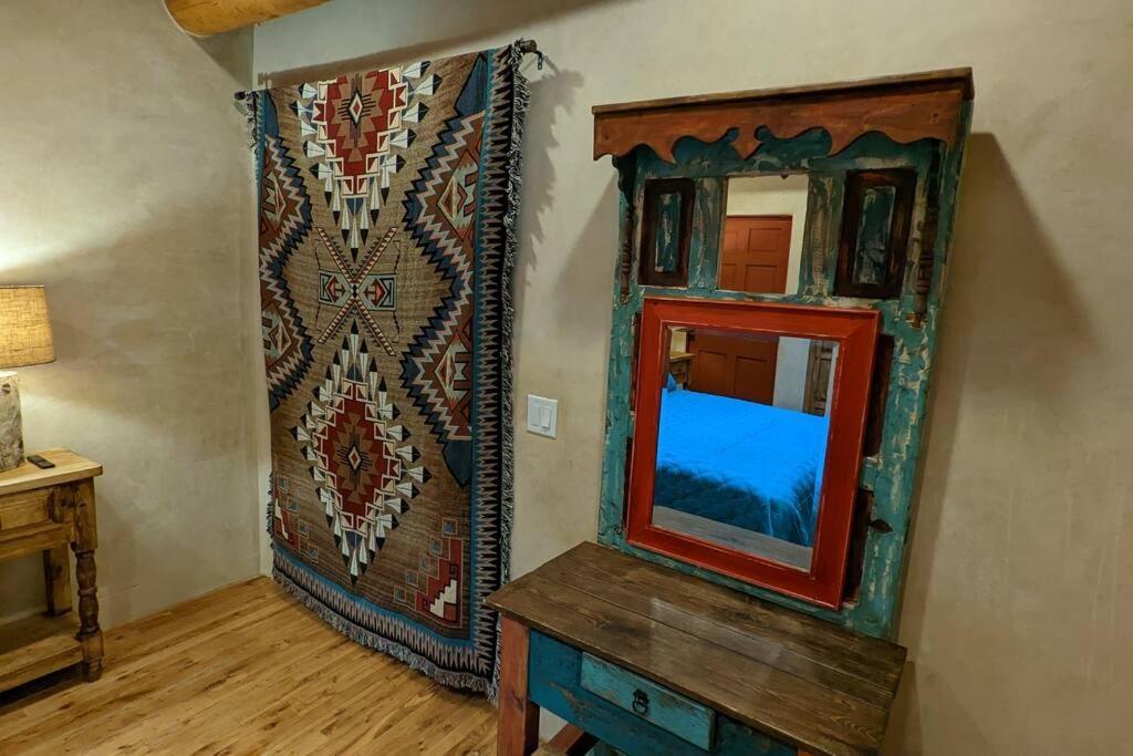 Magical Santa Fe Stay, Minutes From Town Square, Sleeps 4, Includes Free Parking And Outdoor Hot Tub! Esterno foto